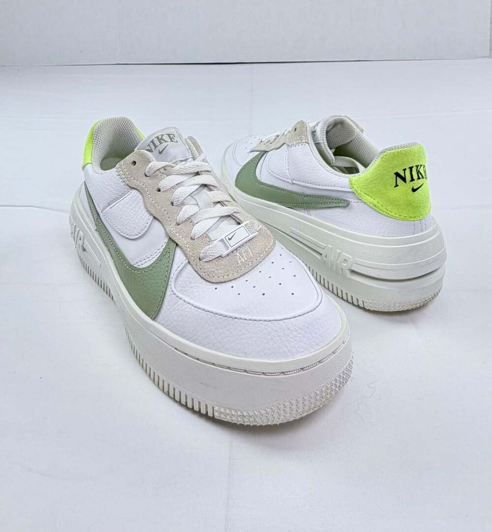 Nike Air Force 1 PLT.AF.ORM White Oil Green Platform Sneakers Size 7.5